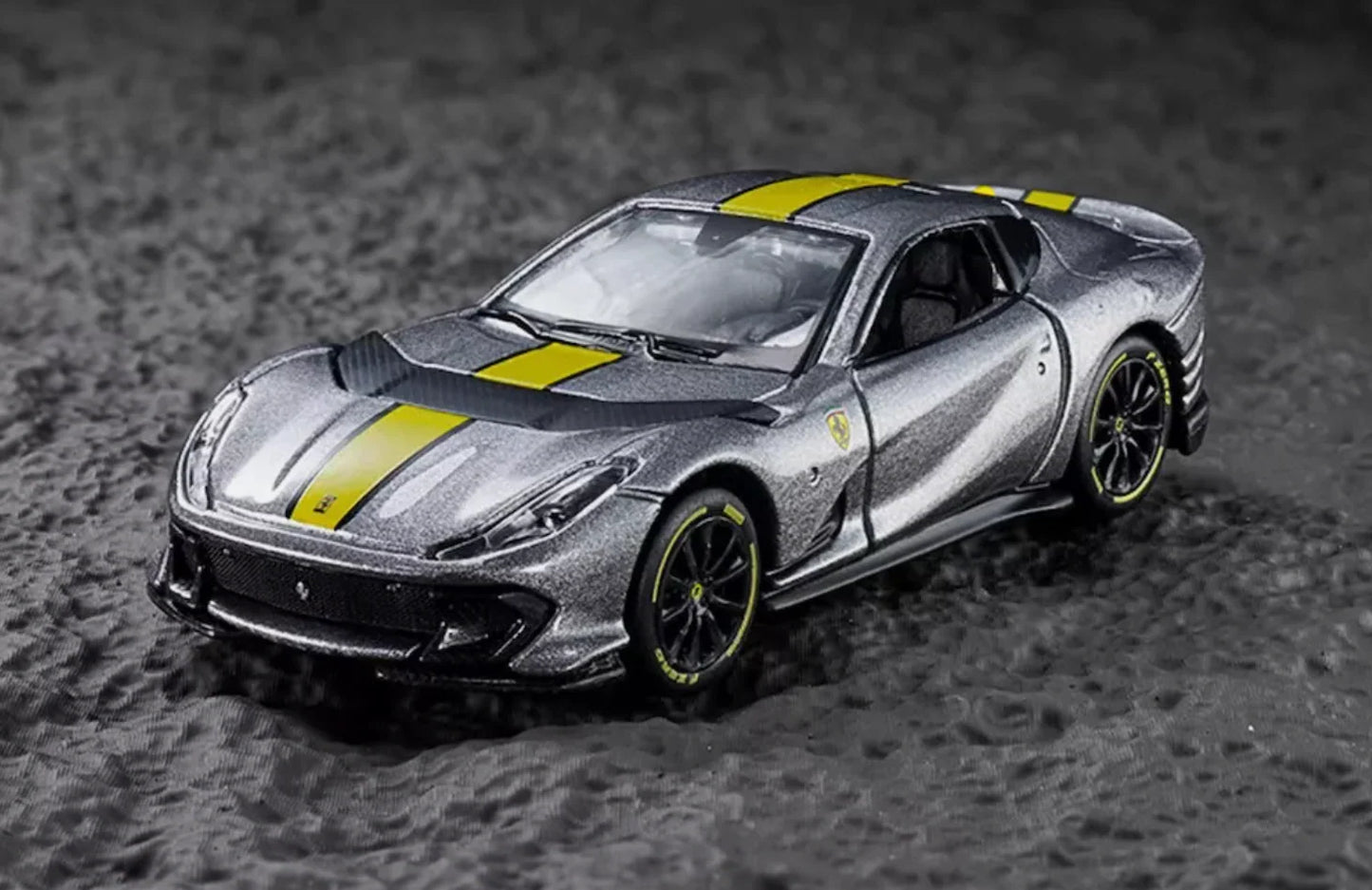 Bburago Ferrari 812 Competizione Diecast Model Car – 1:64 Scale Silver Collectible