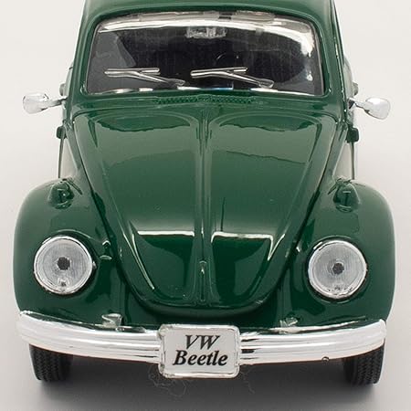 1:24 Maisto Volkswagen Beetle Diecast Model – Classic Green Car.