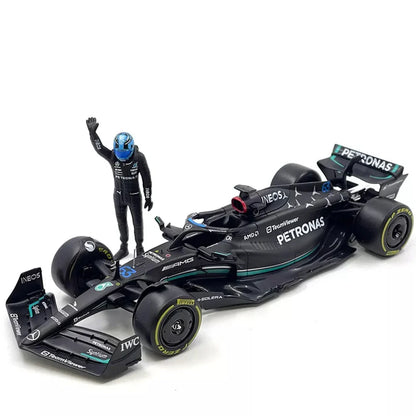 Mercedes AMG Petronas F1 Diecast Car with Driver – 1:24 Scale Formula 1 Model