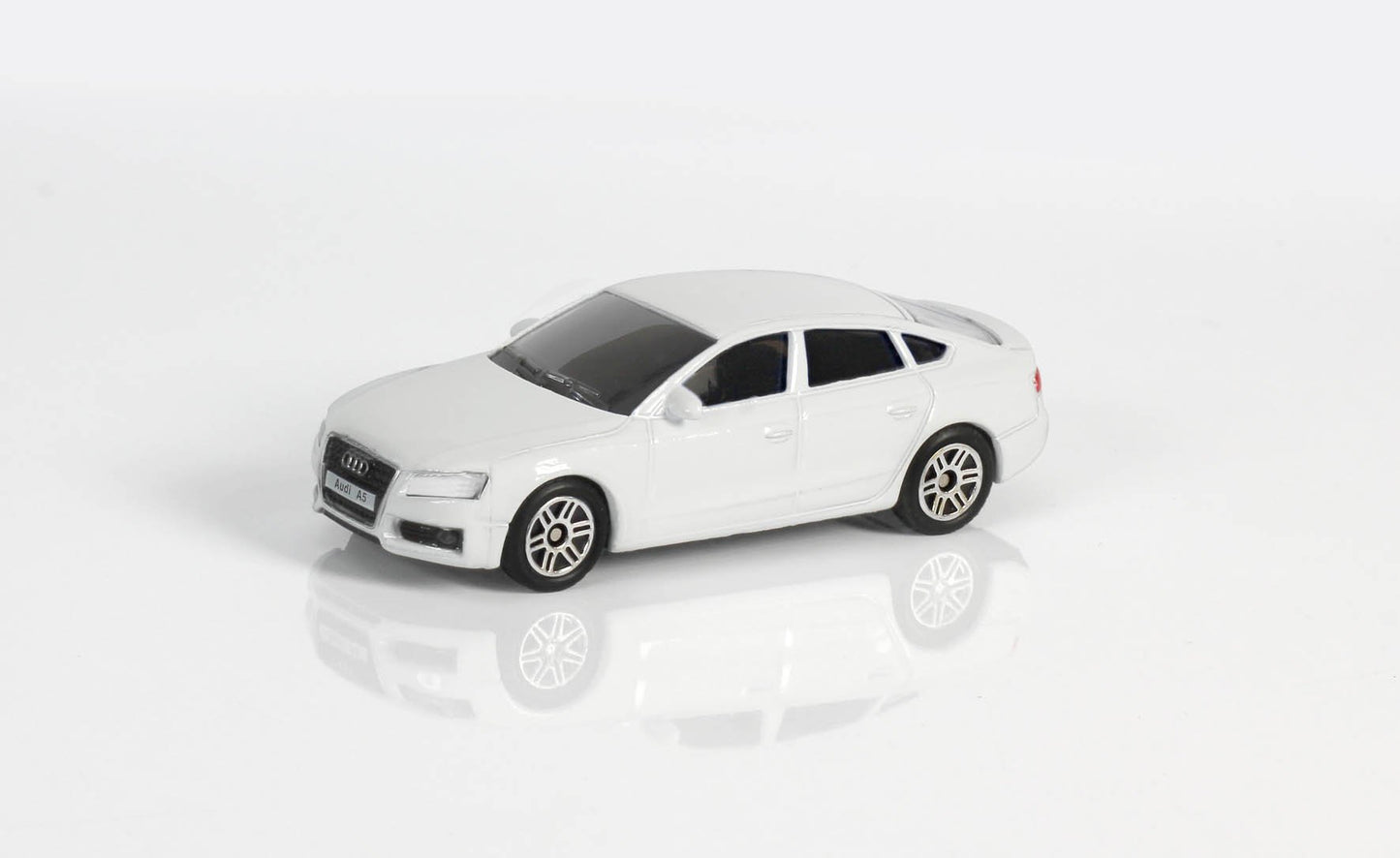 1:64 RMZ City Official Licensed White Audi A5 Sportback Diecast Car
