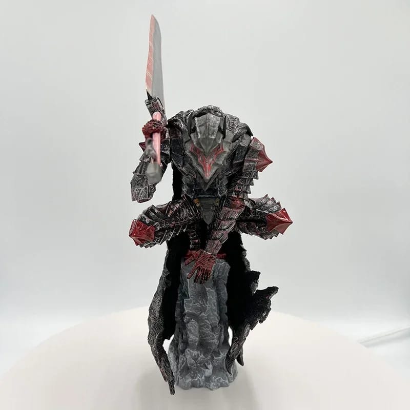Dark Berserker Armor Warrior Figure – 25 cm Anime Display Collectible