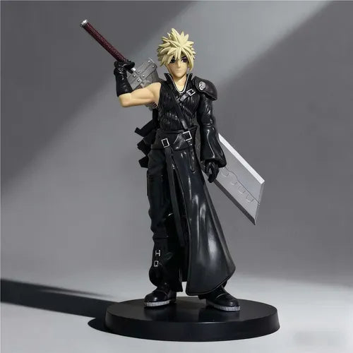 Cloud Strife Action Figure – 17 cm Final Fantasy Anime Collectible