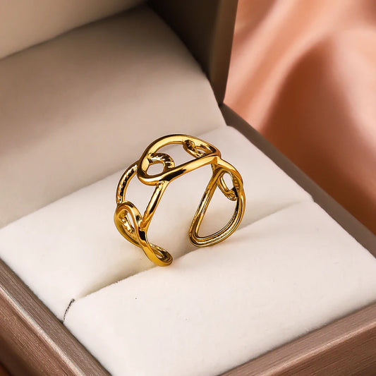 Gold Entangle Adjustable Ring – Modern Abstract Statement Jewelry