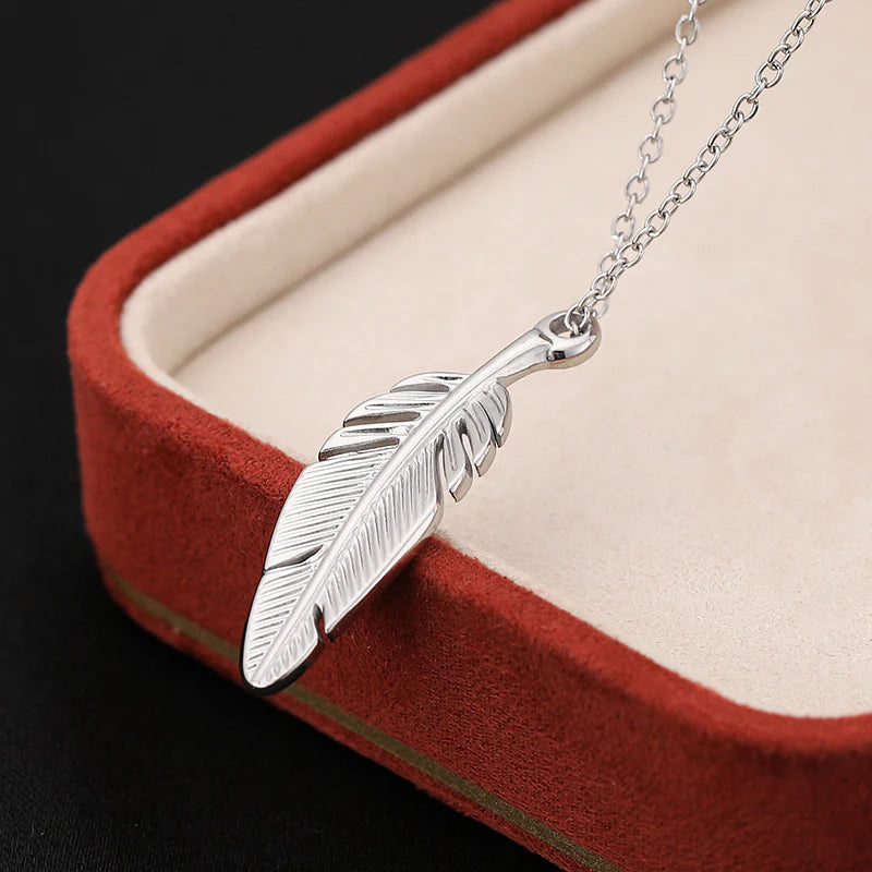 Silver Feather Pendant Necklace – Minimalist Leaf Chain Jewelry