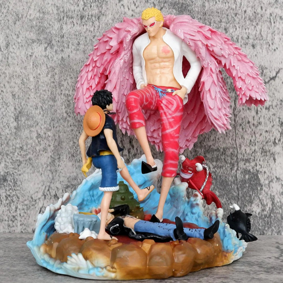 Luffy vs Doflamingo Battle Diorama Figure – 25 cm One Piece Collectible