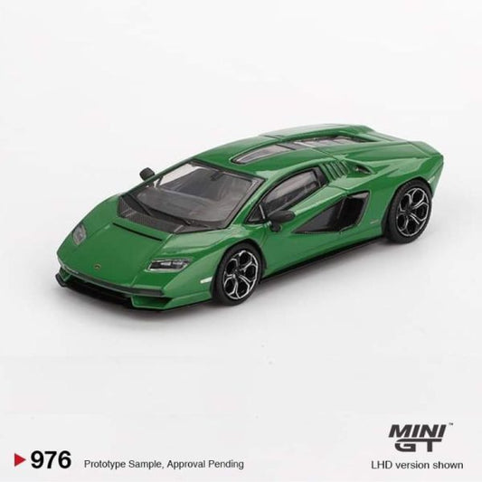 1:64 Lamborghini Countach LPI 800-4 Verde Medio Diecast – Mini GT Collector Edition (#976)