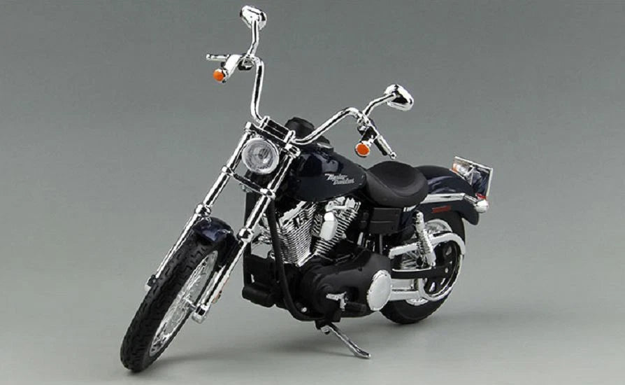 1:12 Maisto Harley‑Davidson Dyna Super Glide 2003 Diecast Motorcycle – Black/Chrome