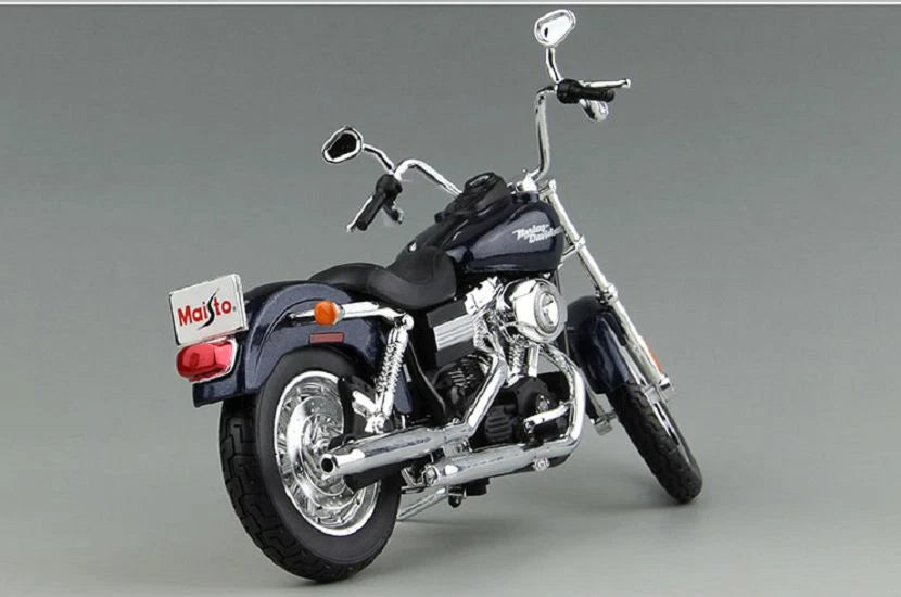 1:12 Maisto Harley‑Davidson Dyna Super Glide 2003 Diecast Motorcycle – Black/Chrome