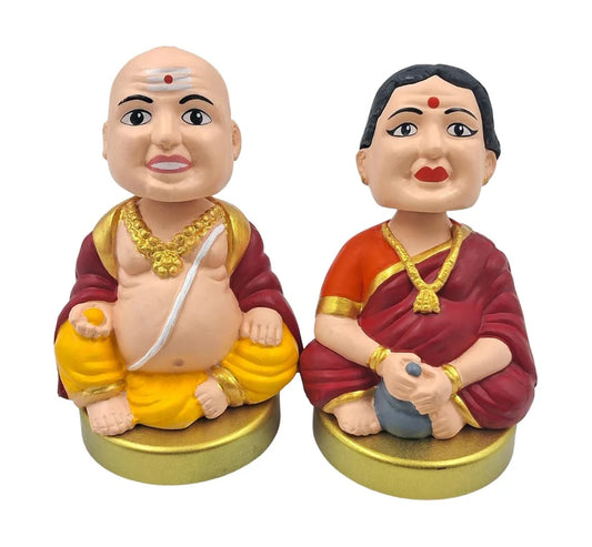 Nana Nani Bobblehead Set – Traditional Indian Couple Dashboard Idol