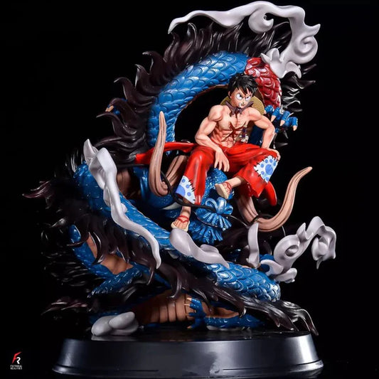 Monkey D. Luffy vs Kaido Dragon Battle Statue – 45 cm One Piece Collectible Figure