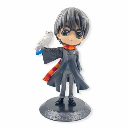 Harry Potter Q Posket Action Figure with Owl – 15 cm