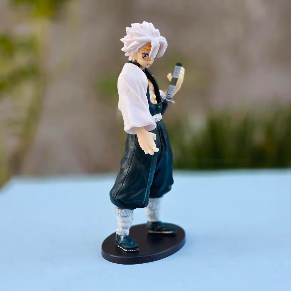 Sanemi Shinazugawa Demon Slayer Figure – 17 cm Anime Collectible