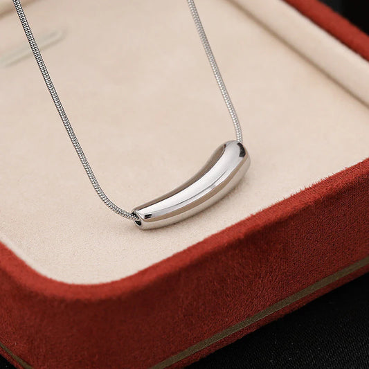 Silver Curved Bar Pendant Necklace – Minimalist Snake Chain Jewelry