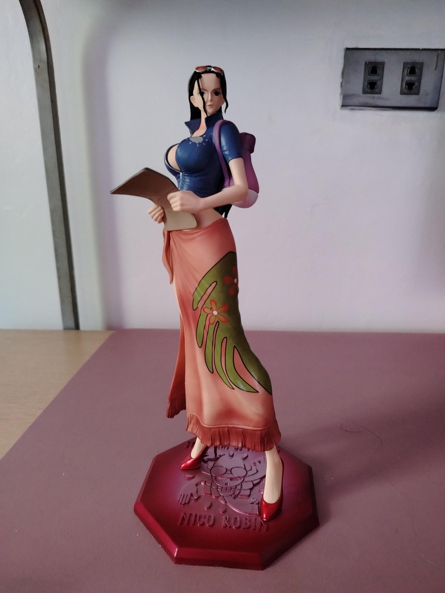 One Piece Nico Robin Elegant Standing Action Figure – 27 cm